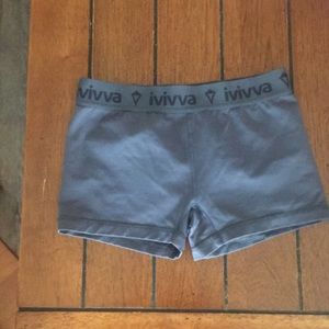 Ivivva shorts